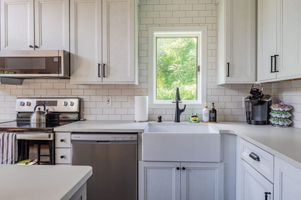 Beautiful farmhouse sink