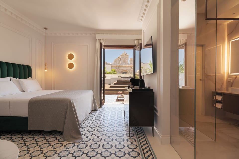 Suite, Hot Tub, City View (Terrace) | Premium bedding, down comforters, pillowtop beds, minibar