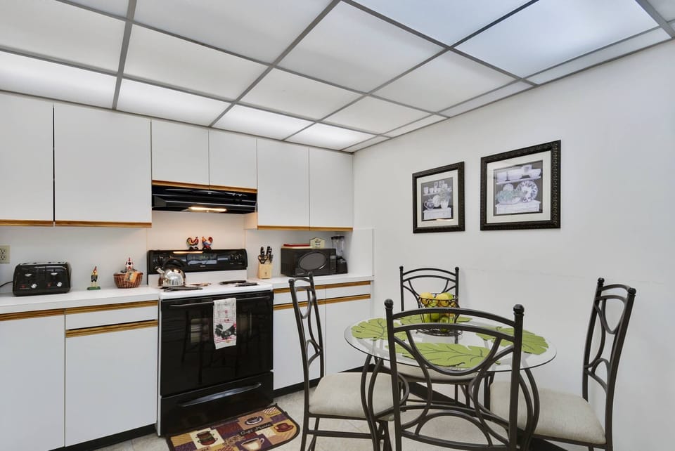 Breakfast table in the kitchen.