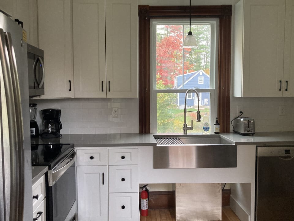Kitchen: Window over Farmhouse sink