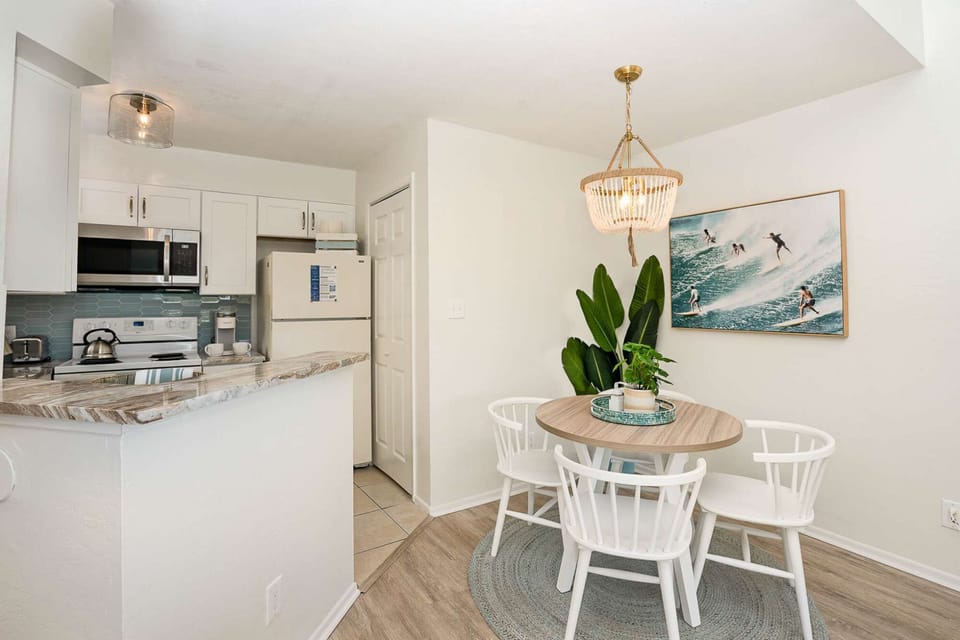 Dining room area and kitchen