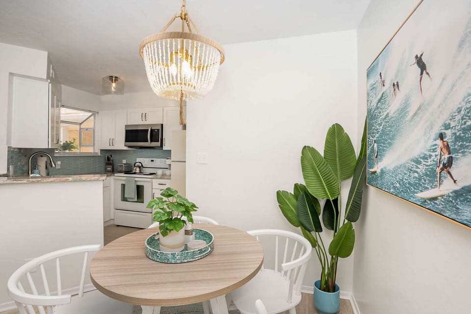 Dining room area and kitchen