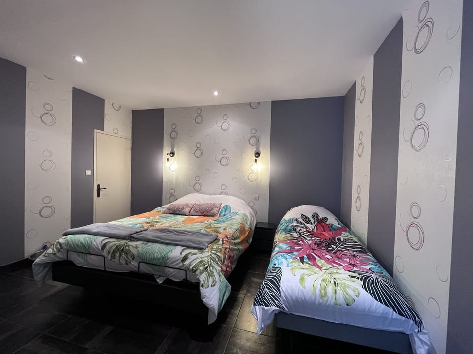 Panoramic Triple Room, 3 Bedrooms, Refrigerator, Garden View | Free WiFi, bed sheets