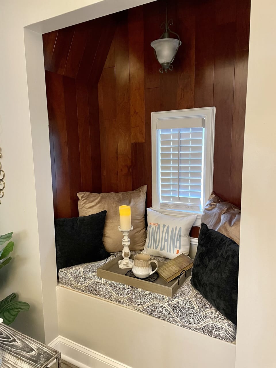Reading Nook in Living Room 