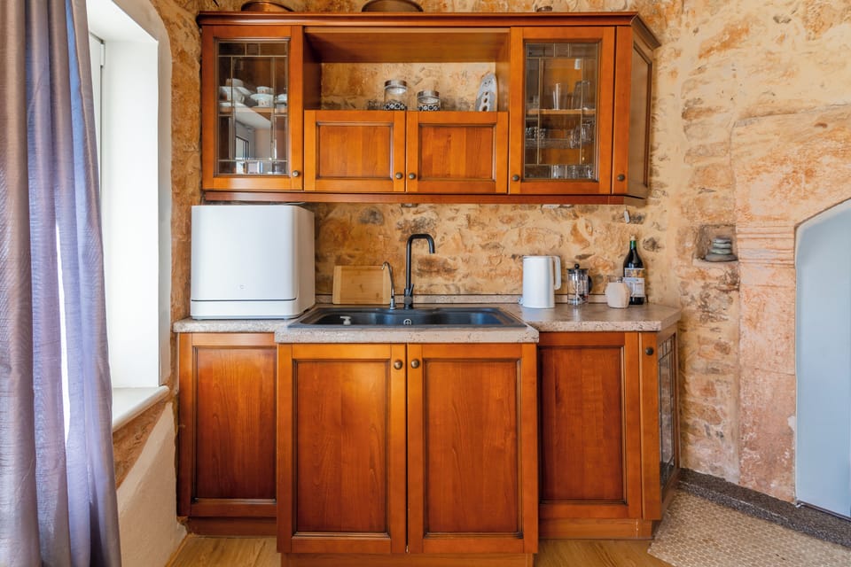 House, 4 Bedrooms, Accessible, Smoking | Interior