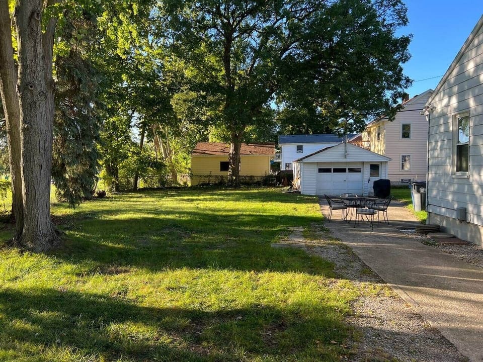 Side yard near park