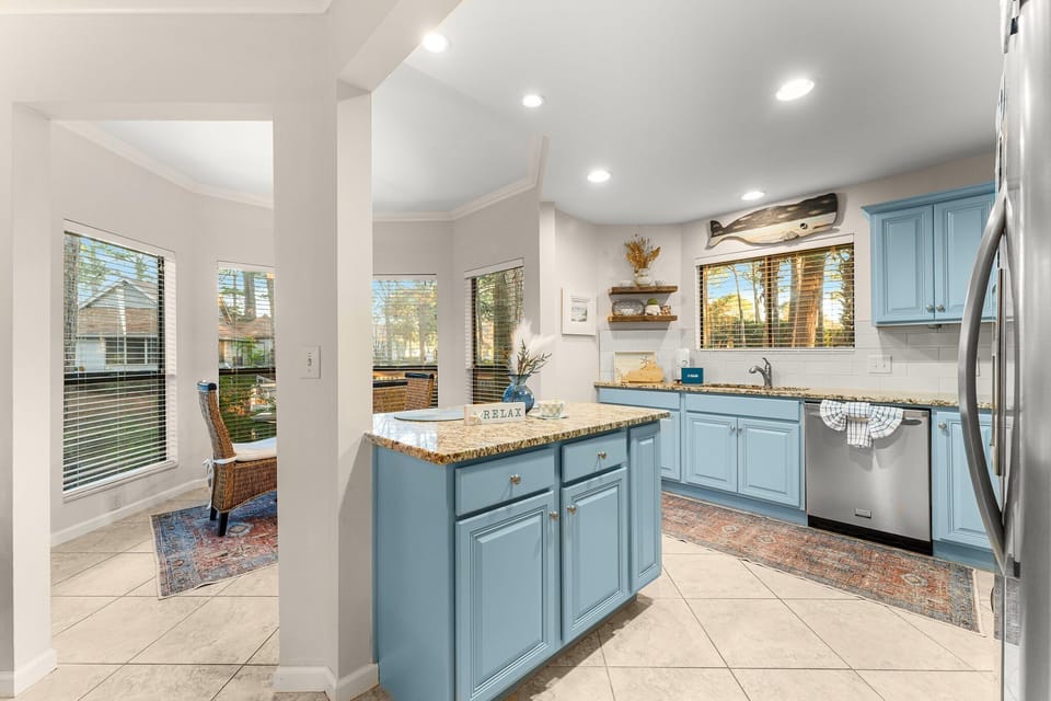 Open Concept Kitchen & Dining Room