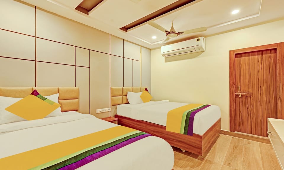 Premium Room | Desk