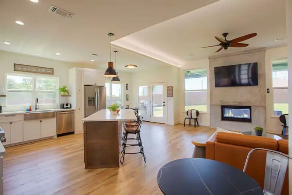 The open concept area is perfect for gathering with family and friends.