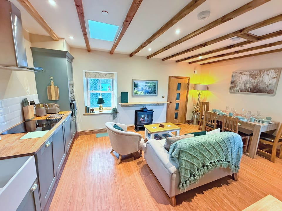 Open plan living space | Bumblebee Cottage - Ballavolley Cottages, Ballaugh