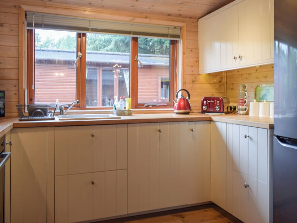 Kitchen area | Lodge 5, Bridgnorth