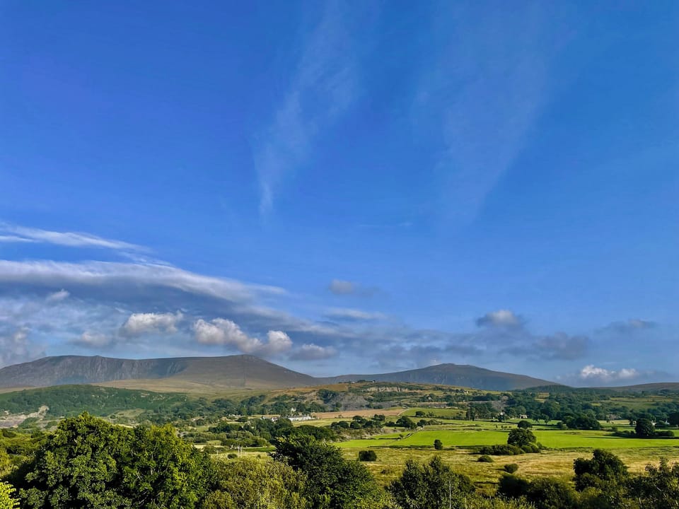 Nantlle Ridge | Hyfrydle Cottage, Talysarn