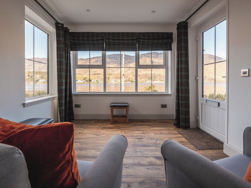Sitting room | An Dobhran - Dornie Croft, Dornie