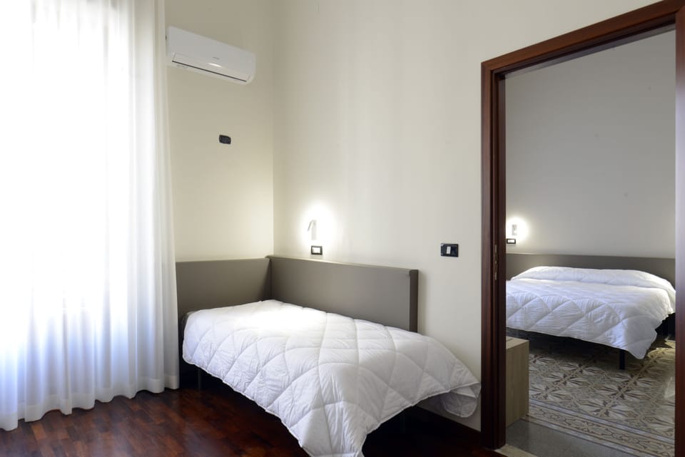 Hotel Roma 62 Hotel in Palermo