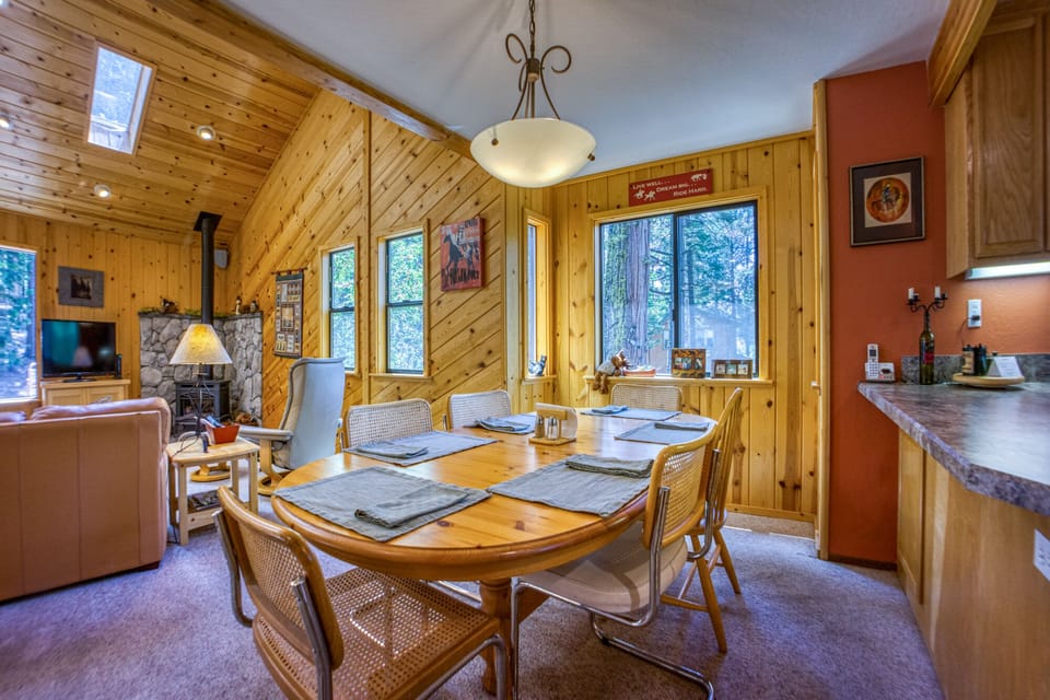 Dining 1