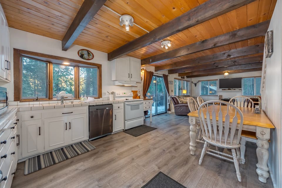 Dining + Kitchen 3