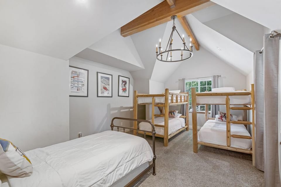 Bedroom 5