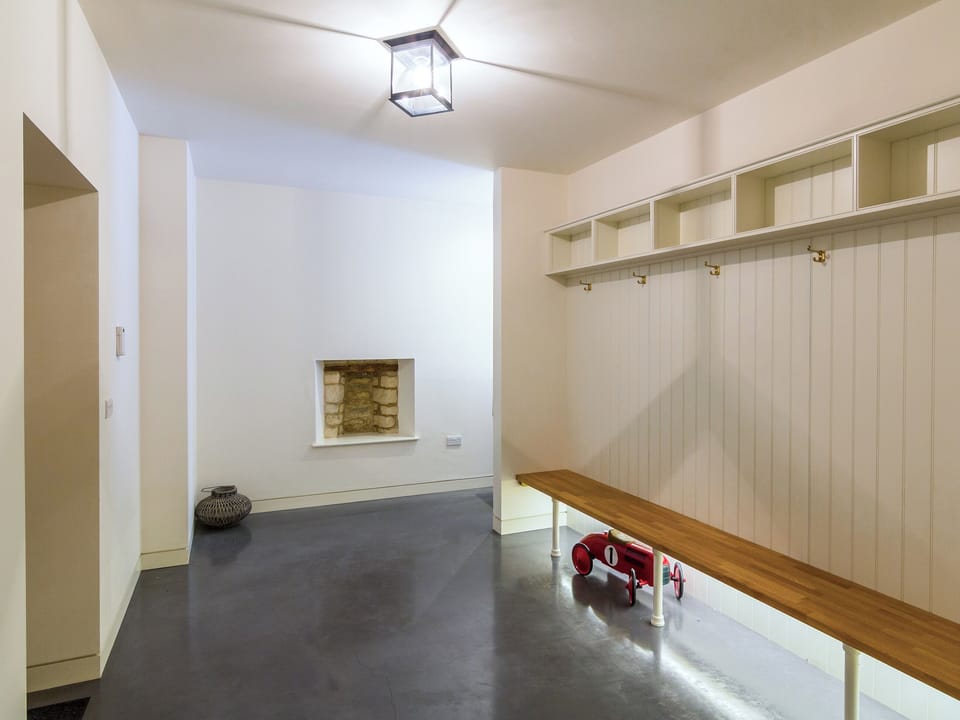 Open cloakroom in entrance hall | The Cotswolds Barn - Crucis, Ampney Crucis, near Cirencester