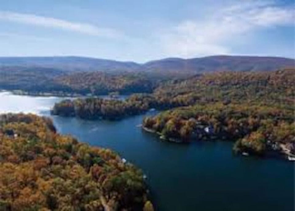 Douglas Lake