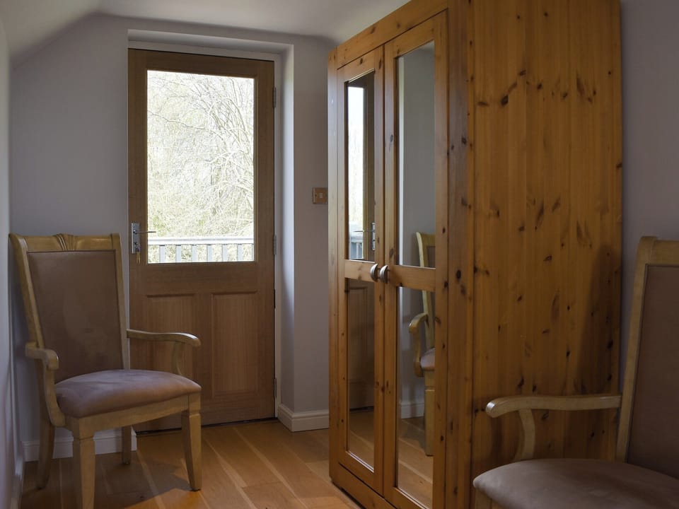 Double bedroom | Hill Farm Cottage, Chittering