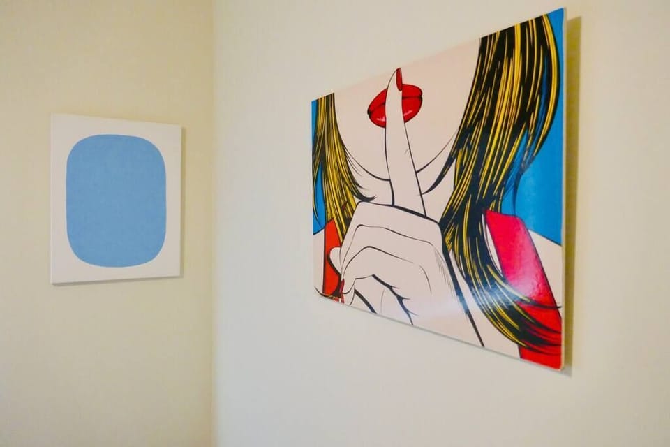 Quiet neighborhood only 3 blocks from Downtown