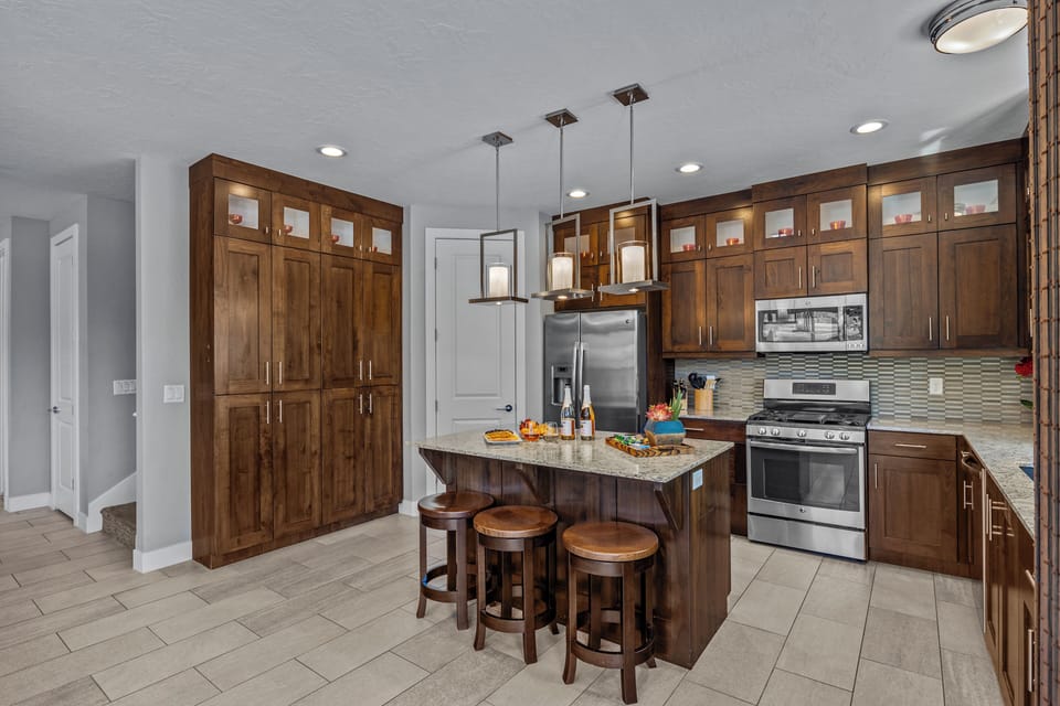420 Kitchen