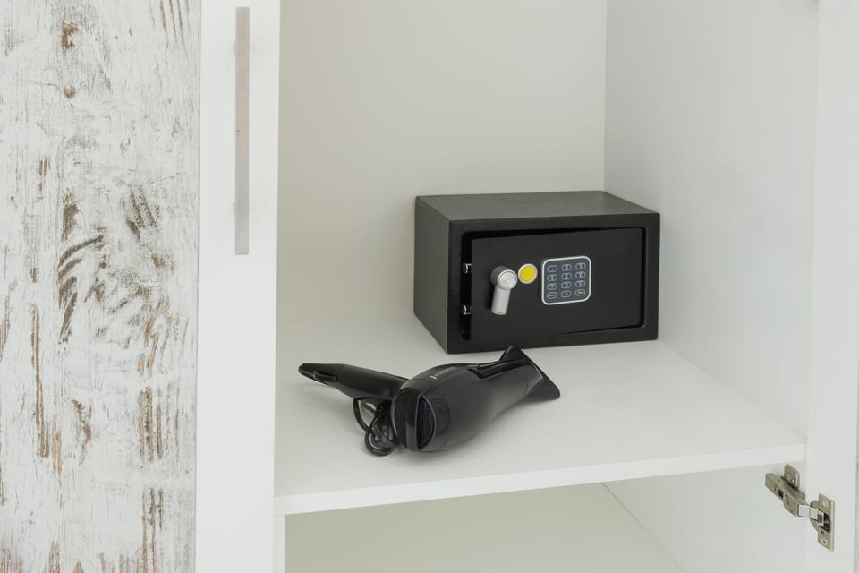 In-room safe, desk, blackout drapes, free WiFi