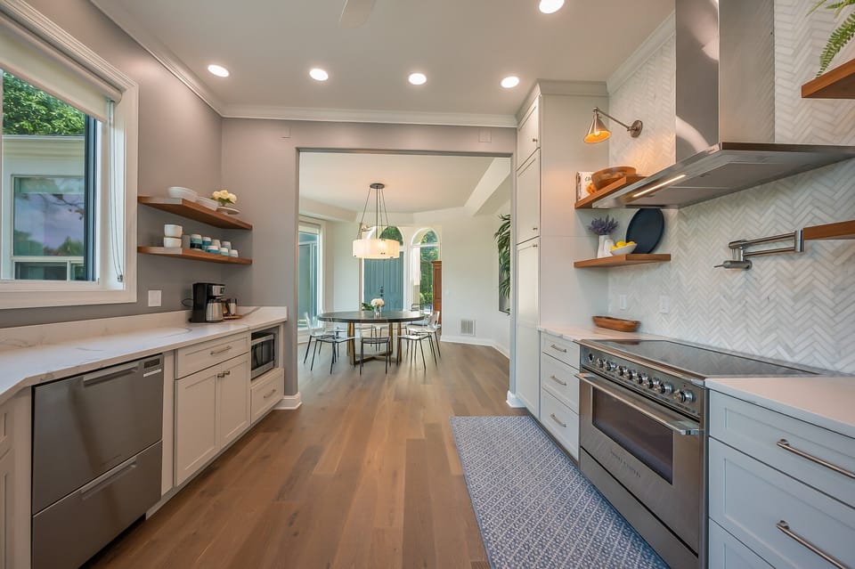 Fully Equipped Kitchen is a Chef's dream!