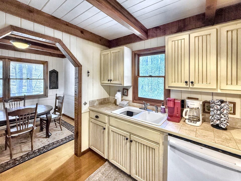 Kitchen-Main Floor