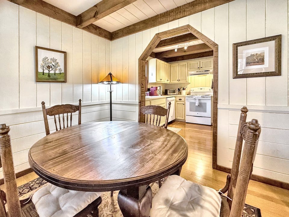 Dining Room-Main Floor