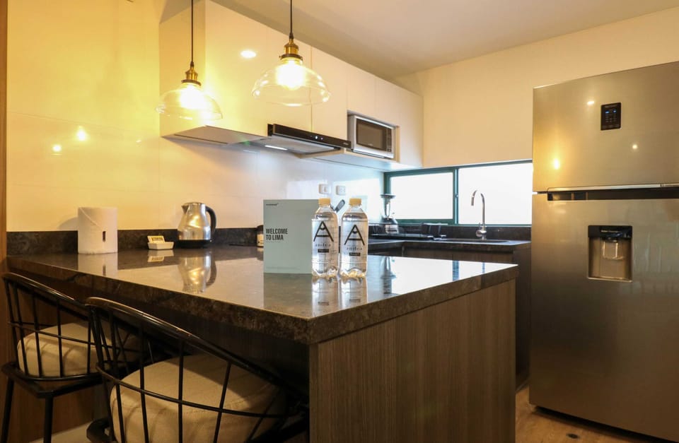 Amazing kitchen bar