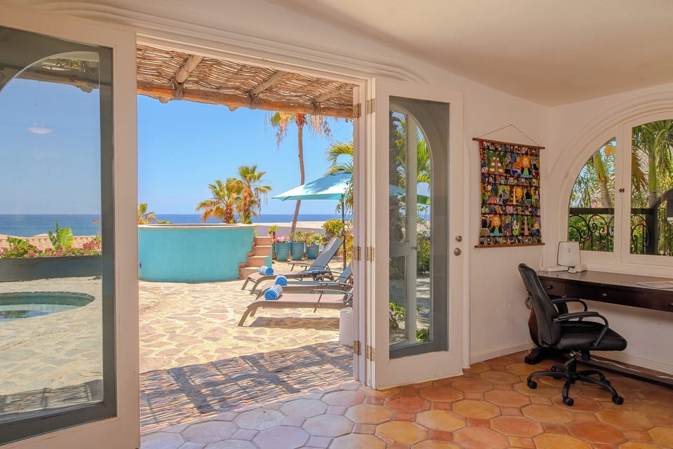 Access to pool