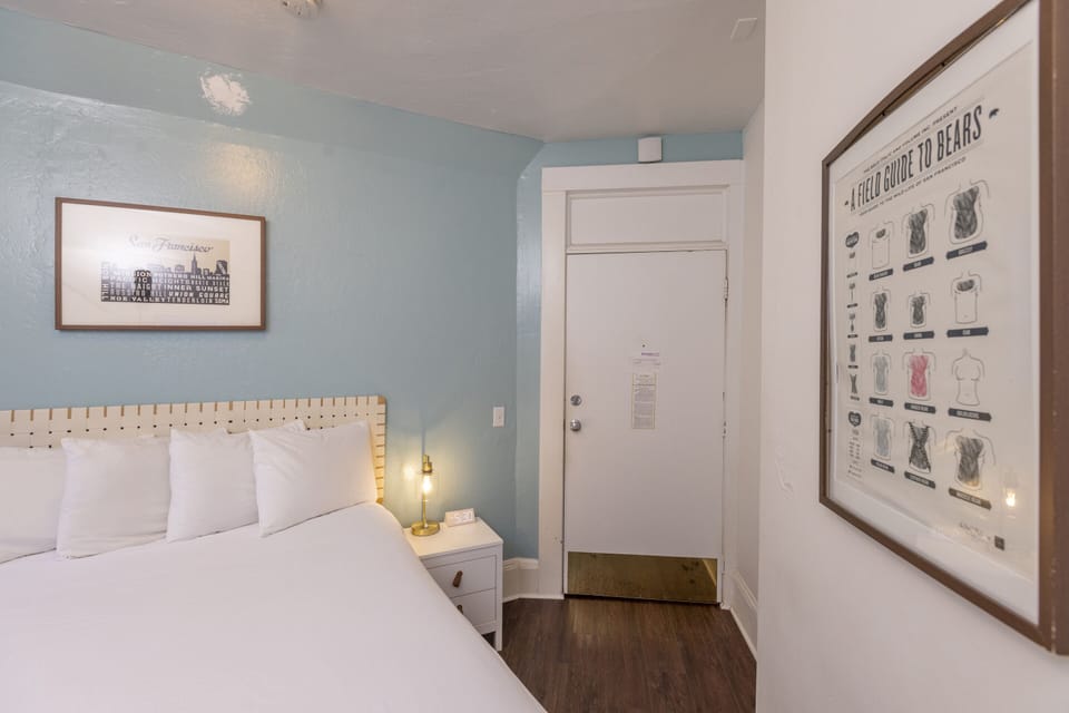 Room 12