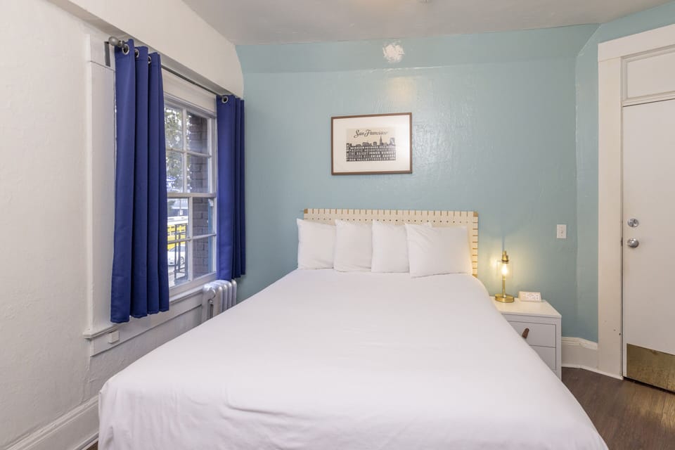 Room 12