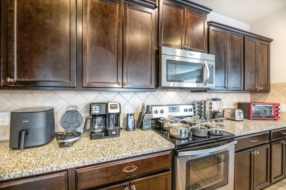 6.	Our kitchen has everything you need, from a waffle maker, air fryer, coffee maker, toaster and blender. We have it all to make your stay as memorable as possible!