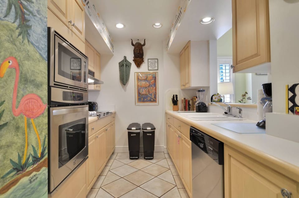 A perfect full kitchen to cook your delicious meal.