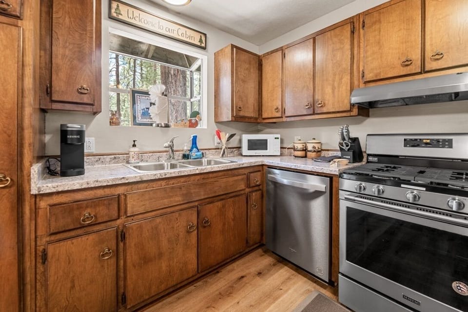 Kitchen with all utensils and complimentary coffee 
