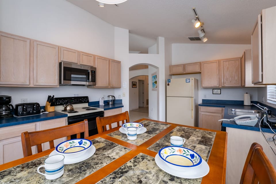 View of kitchen from the breakfast nook area