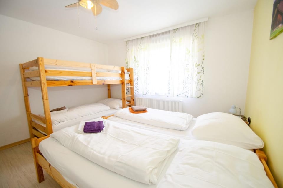 House | 1 bedroom
