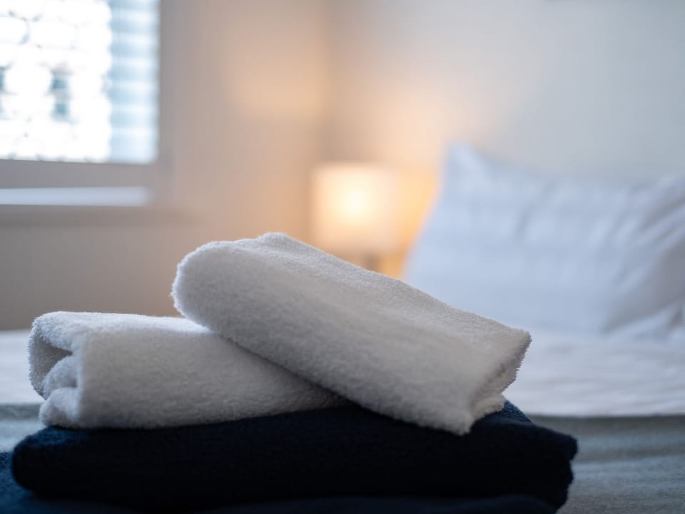 2 bedrooms, individually decorated, individually furnished, free WiFi