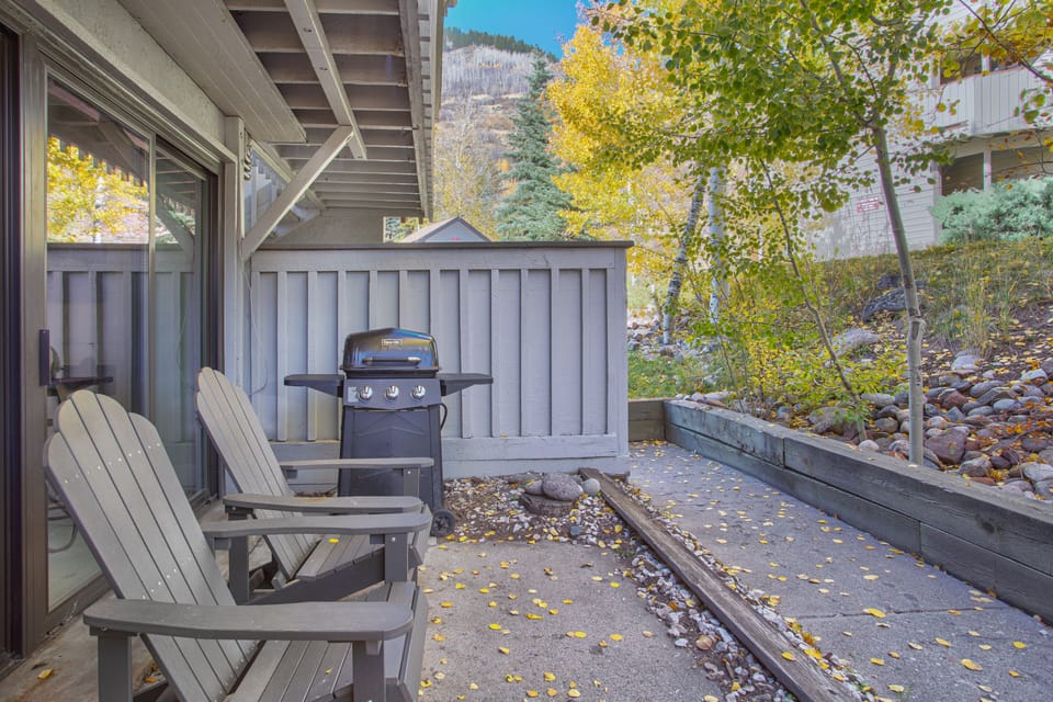 Grill up your favorites and enjoy a cocktail outside with this setup.