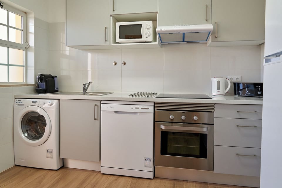 Superior Villa | Private kitchen | Mini-fridge, microwave, oven, dishwasher