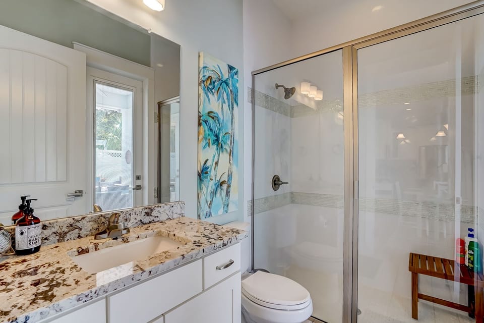 Main Bath / Shower