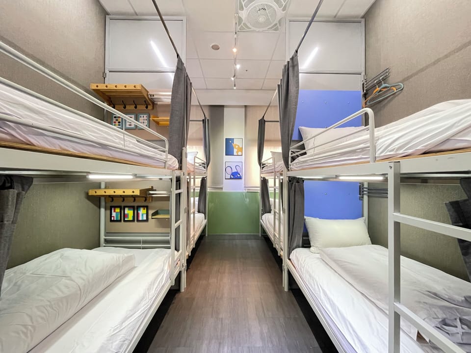 Standard 8 Bed Mix Dorm –Shared Bathroom  | Blackout drapes, soundproofing, free WiFi, bed sheets