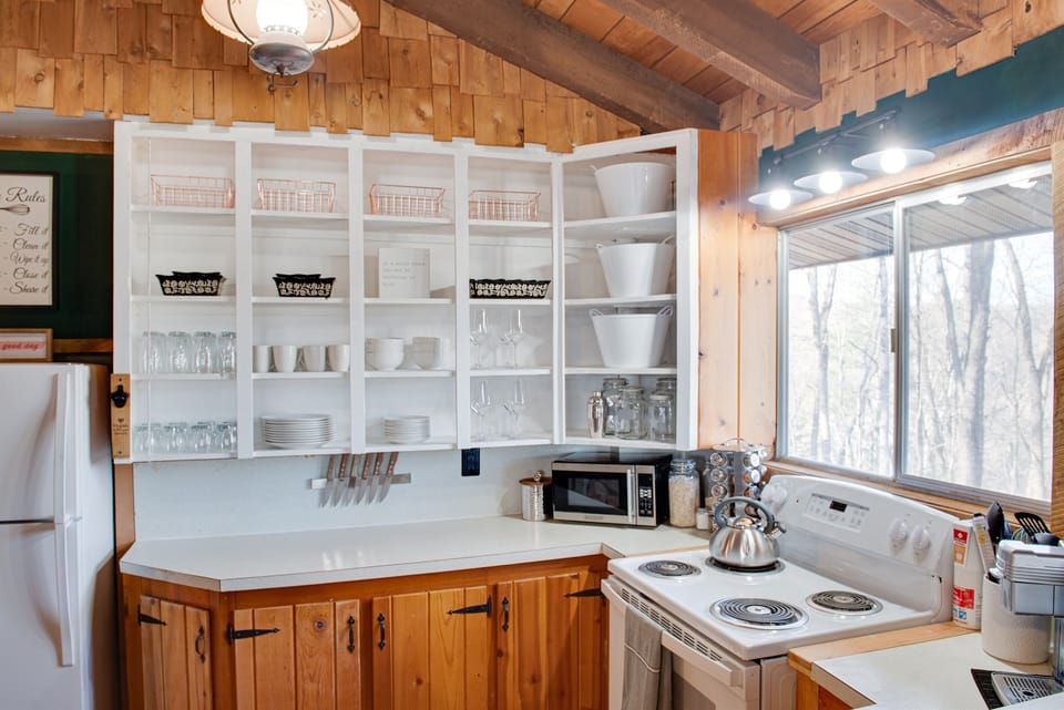 Enjoy mountain views while you cook!