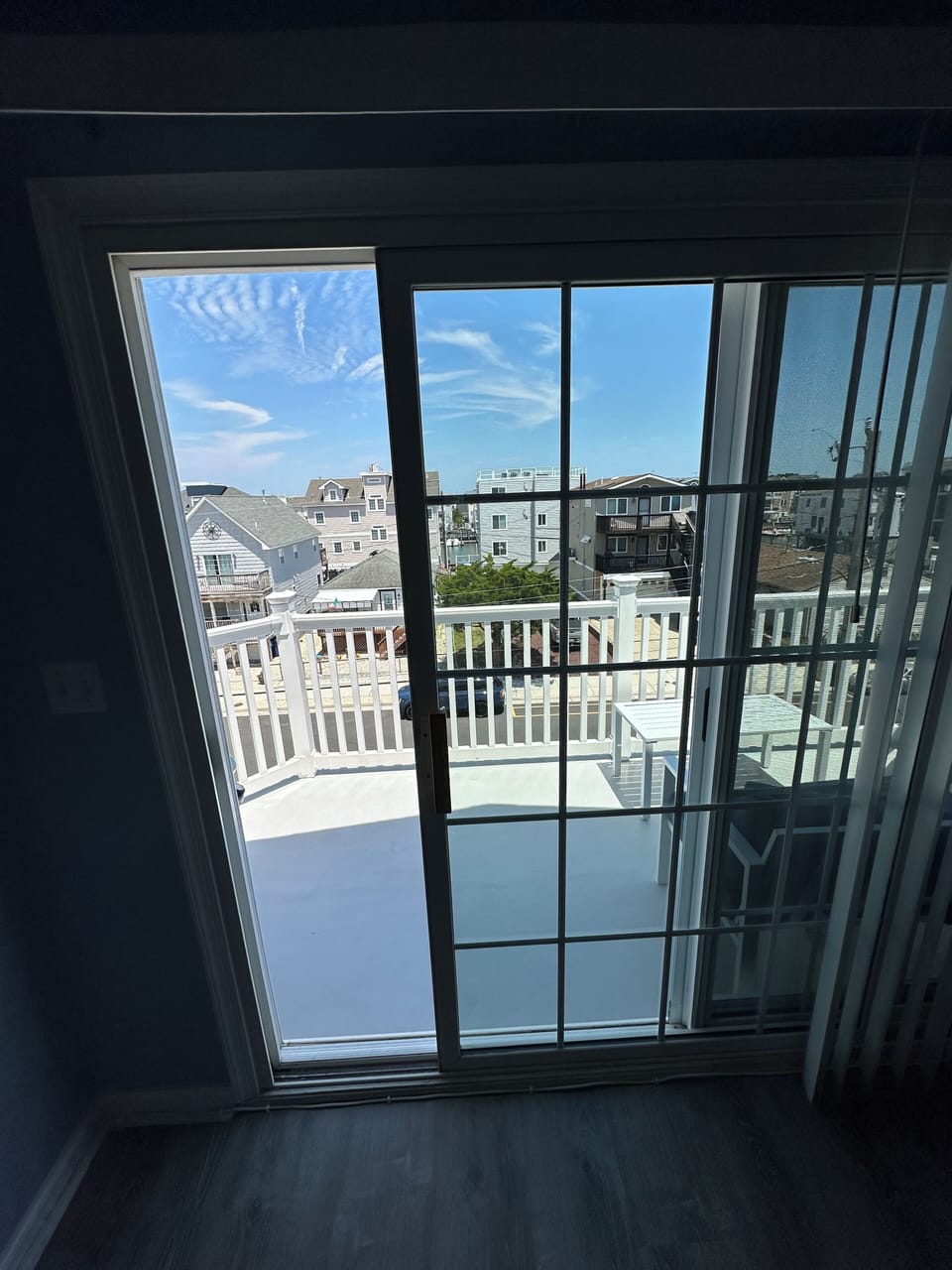 Sliders to front Deck