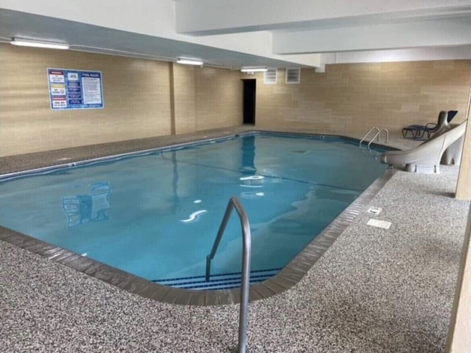 Indoor Shared Pool
