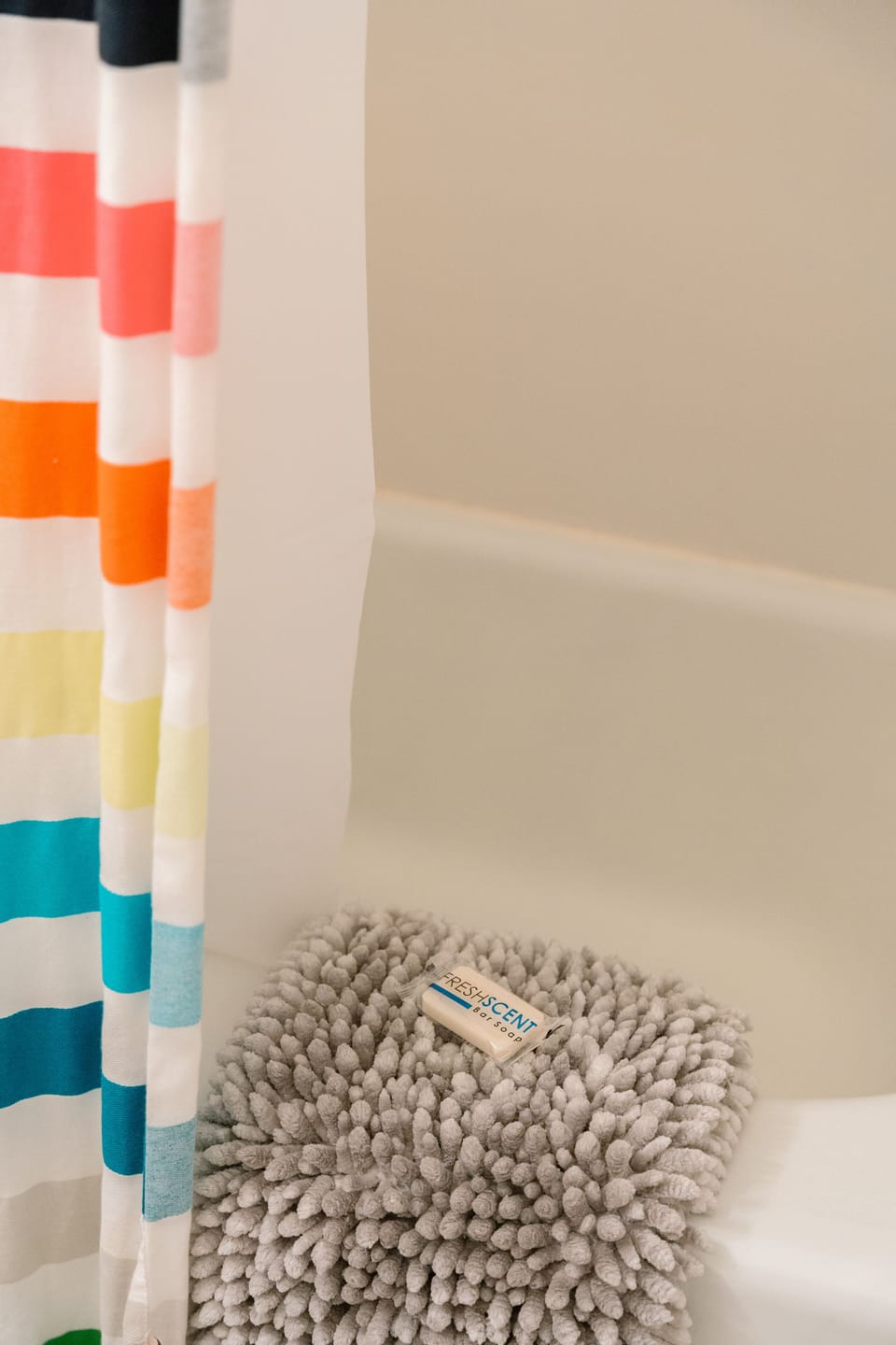 Bathroom amenities