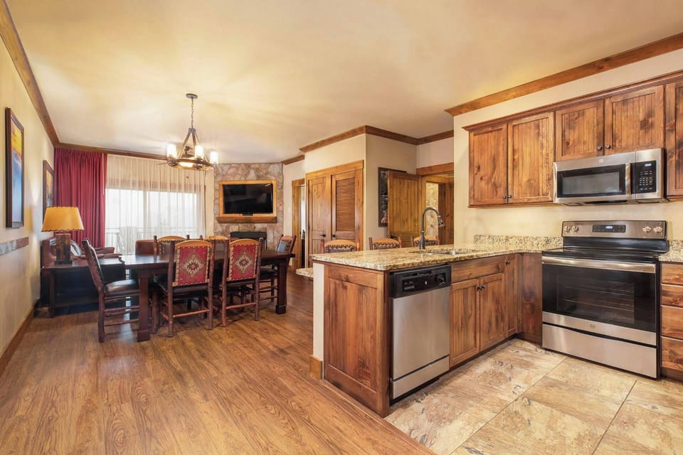 Where Space Meets Serenity: The Ultimate Family Retreat.