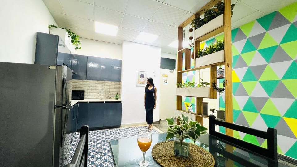 Standard Apartment, 1 Bedroom, Smoking, City View | Private kitchen | Fridge, microwave, coffee/tea maker, electric kettle